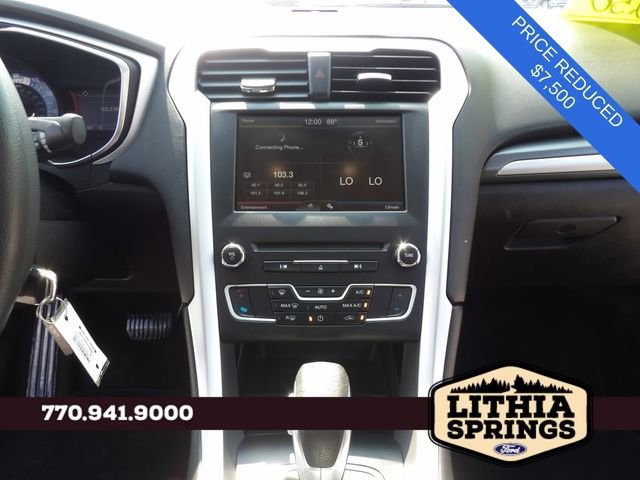 Used 2016 Ford Fusion SE image 13