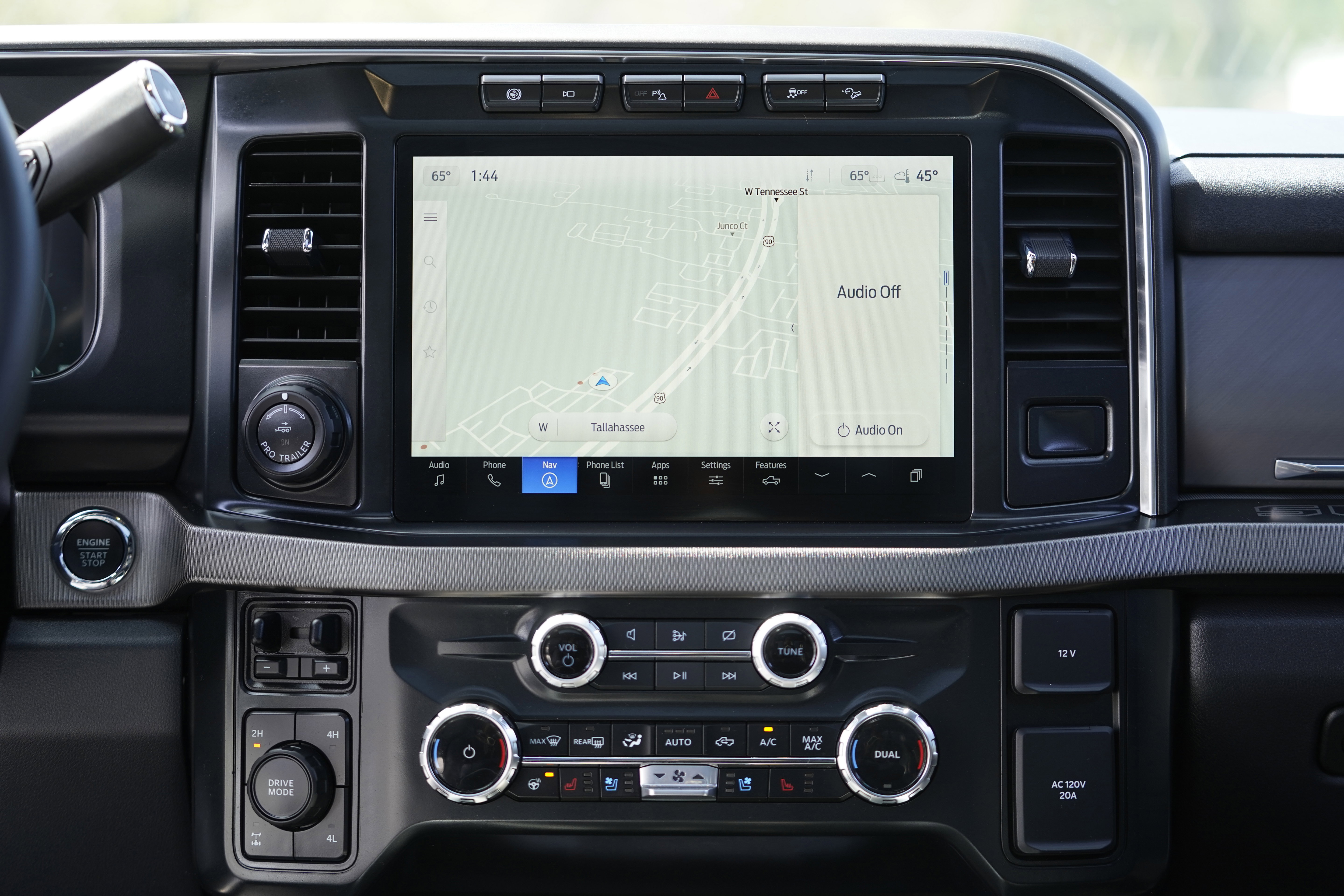 Used 2024 Ford F250 Platinum image 29