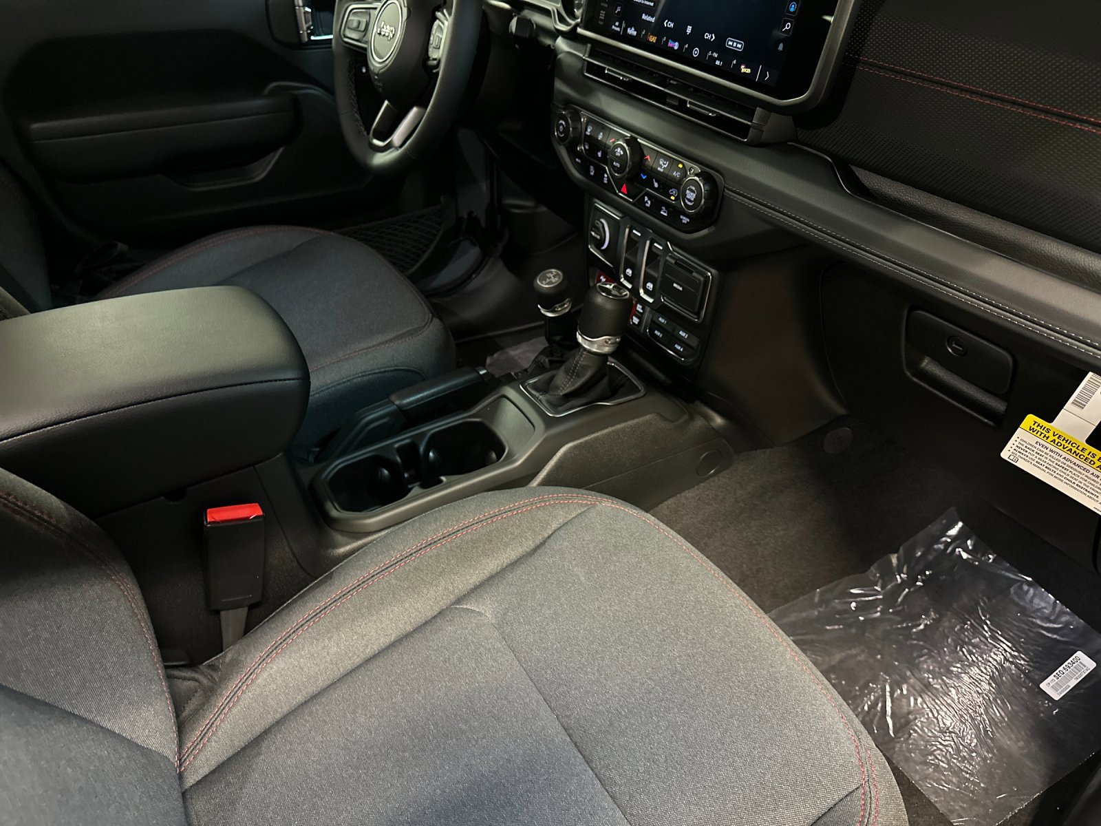 New 2025 Jeep Wrangler Rubicon image 15