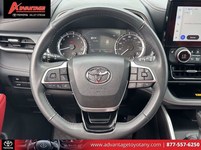 Used 2024 Toyota Highlander XSE AWD/4WD image 20