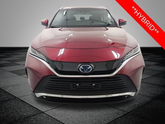 Certified 2024 Toyota Venza XLE image 2