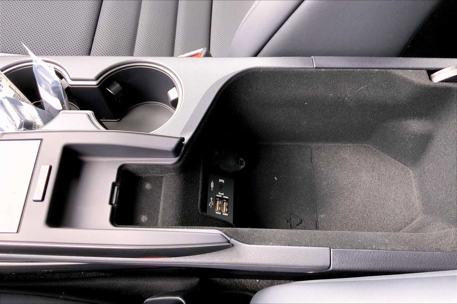 New 2025 Lexus IS 350 F Sport image 18