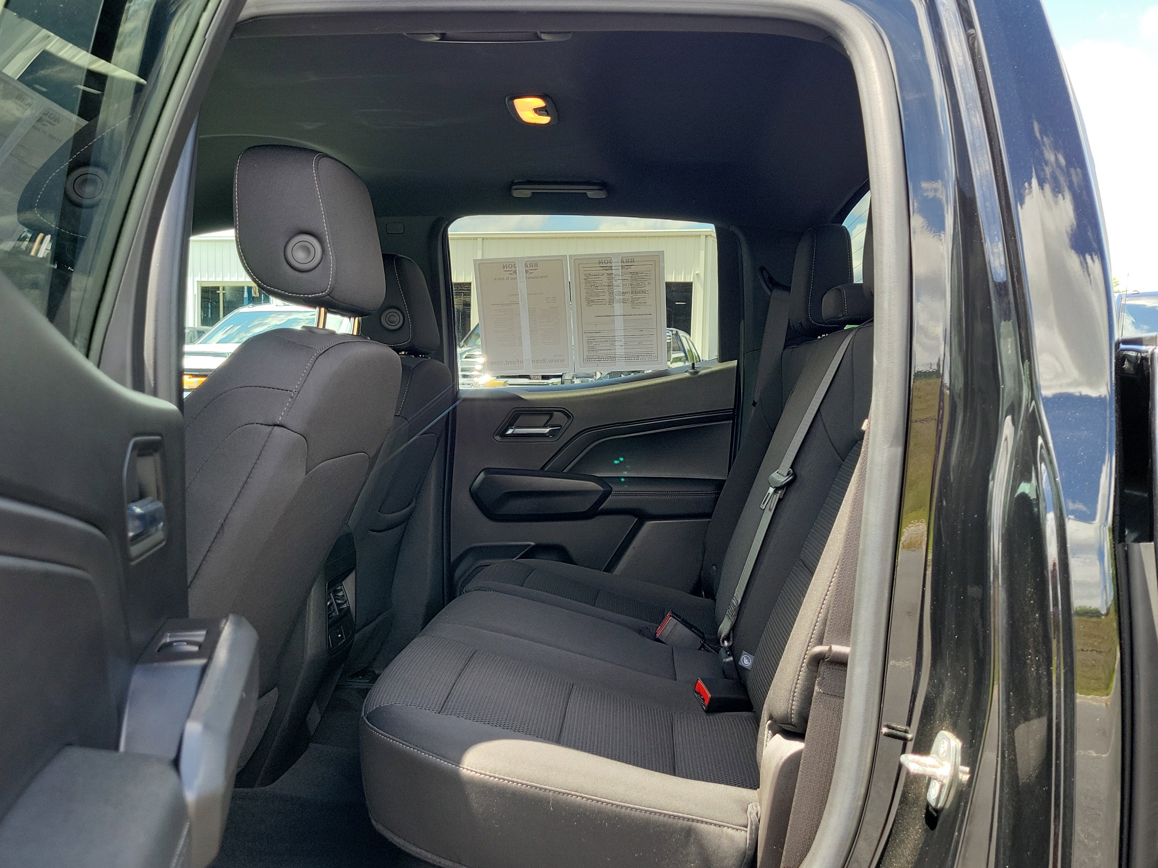 Used 2023 Chevrolet Colorado LT w/ LT Convenience Package II image 13