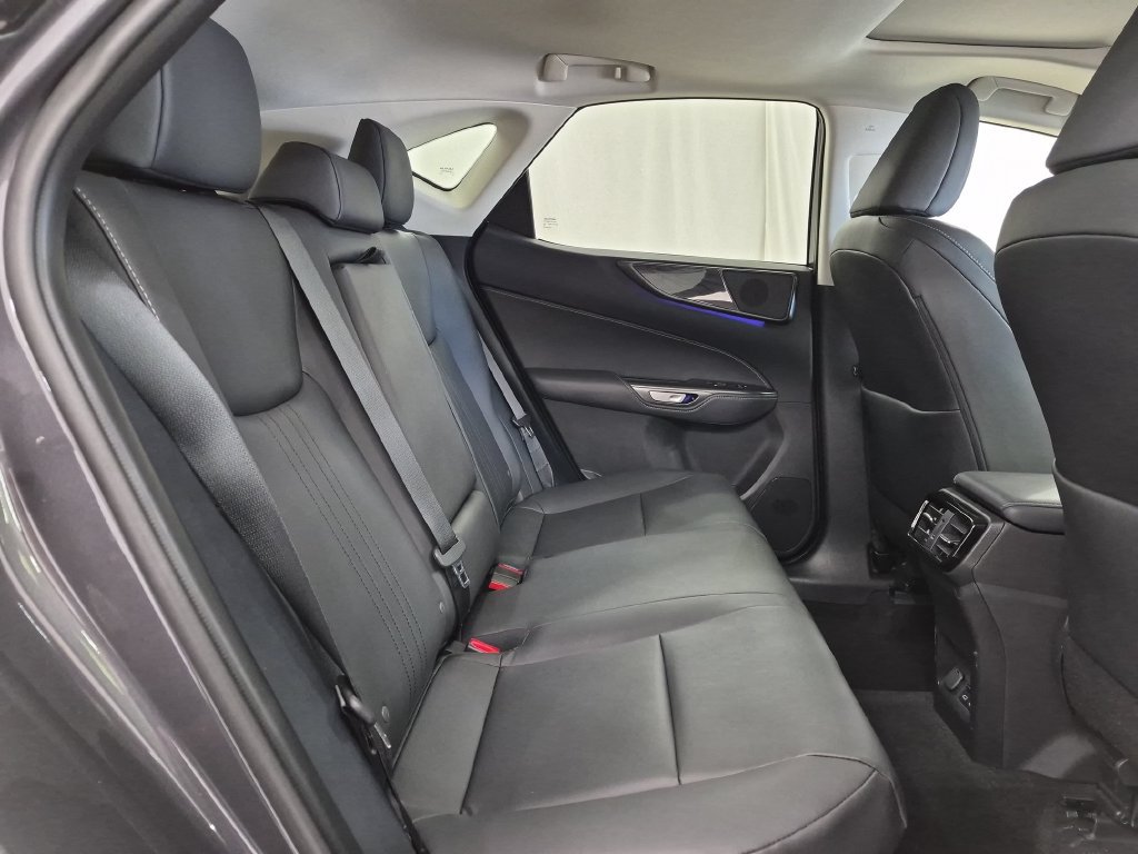 Used 2026 Lexus NX 350h AWD w/ Accessory Package (2T) image 33