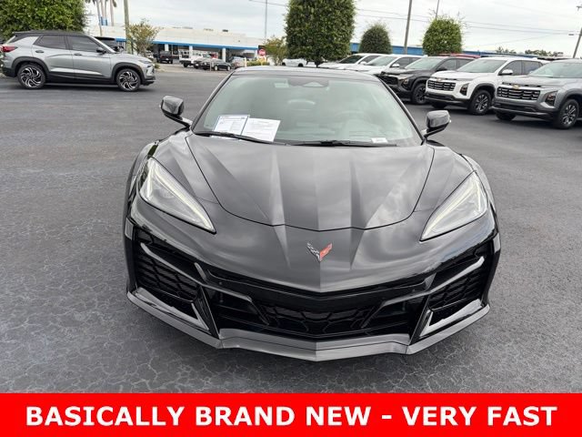 Used 2025 Chevrolet Corvette Z06 RWD image 2