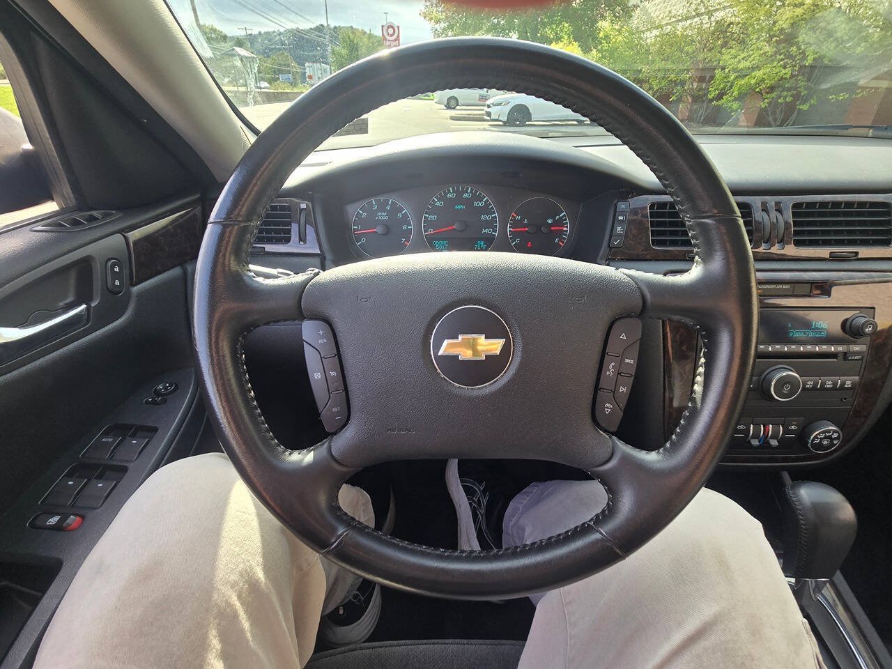 Used 2012 Chevrolet Impala LT w/ LT Sunroof Package FWD image 16