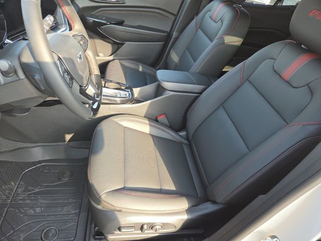 New 2026 Chevrolet Trax RS w/ Driver Confidence Package image 31