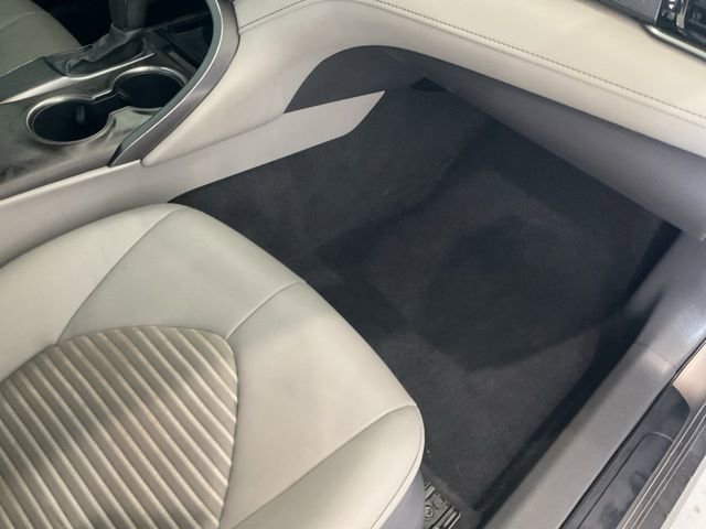 Used 2021 Toyota Camry SE image 26