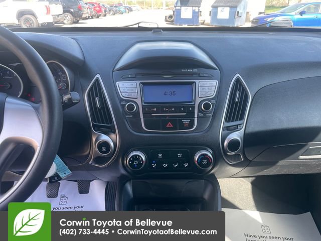 Used 2013 Hyundai Tucson GL FWD image 11