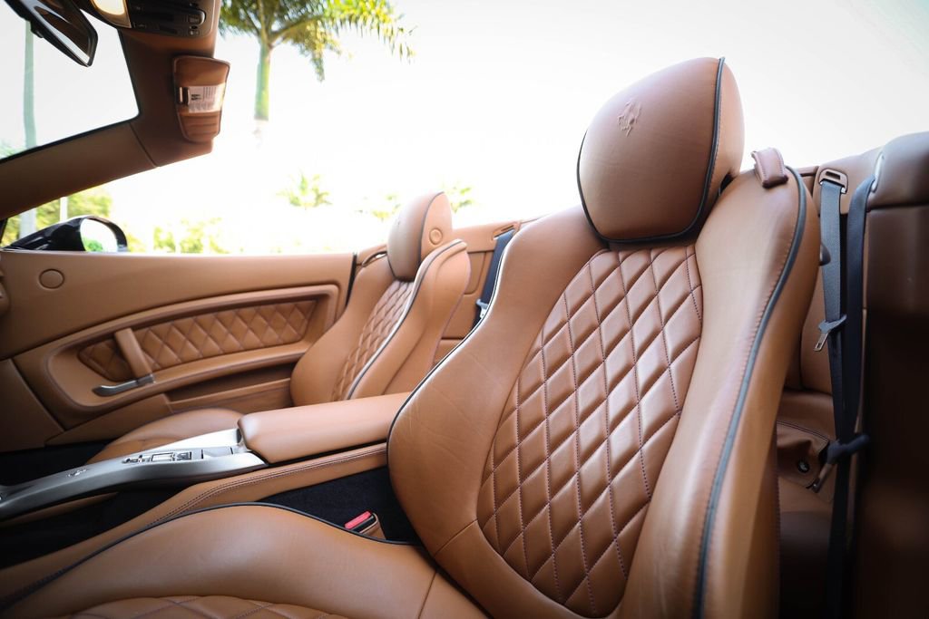 Used 2011 Ferrari California image 41