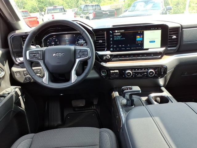 Used 2025 Chevrolet Silverado 1500 RST w/ All Star Edition Plus AWD/4WD image 9