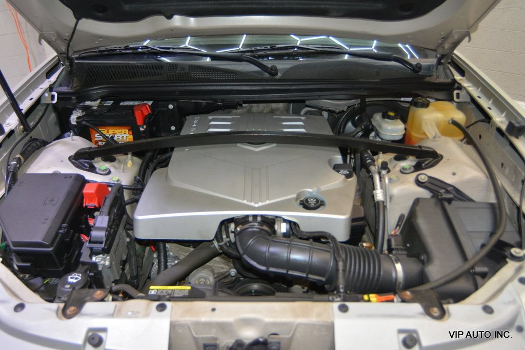Used 2008 Cadillac SRX w/ Utility Package RWD image 33