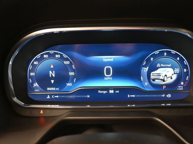 Used 2023 Chevrolet Tahoe LT w/ Luxury Package image 9