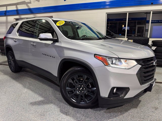 Used 2021 Chevrolet Traverse RS FWD image 2