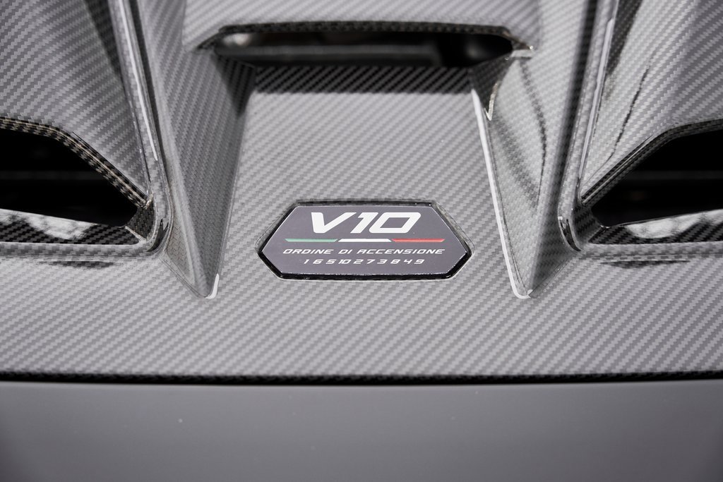 Used 2023 Lamborghini Huracan Tecnica image 23