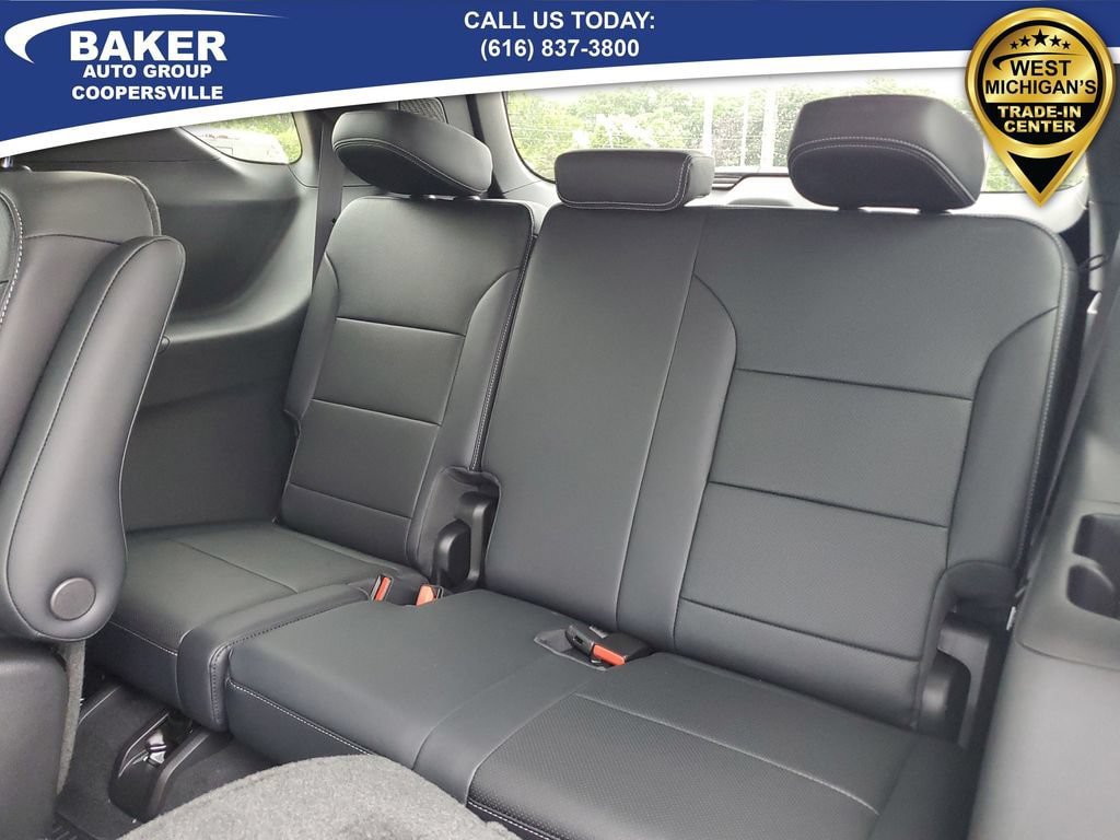 New 2026 Chevrolet Traverse LT w/ Driver Confidence Package AWD/4WD image 9