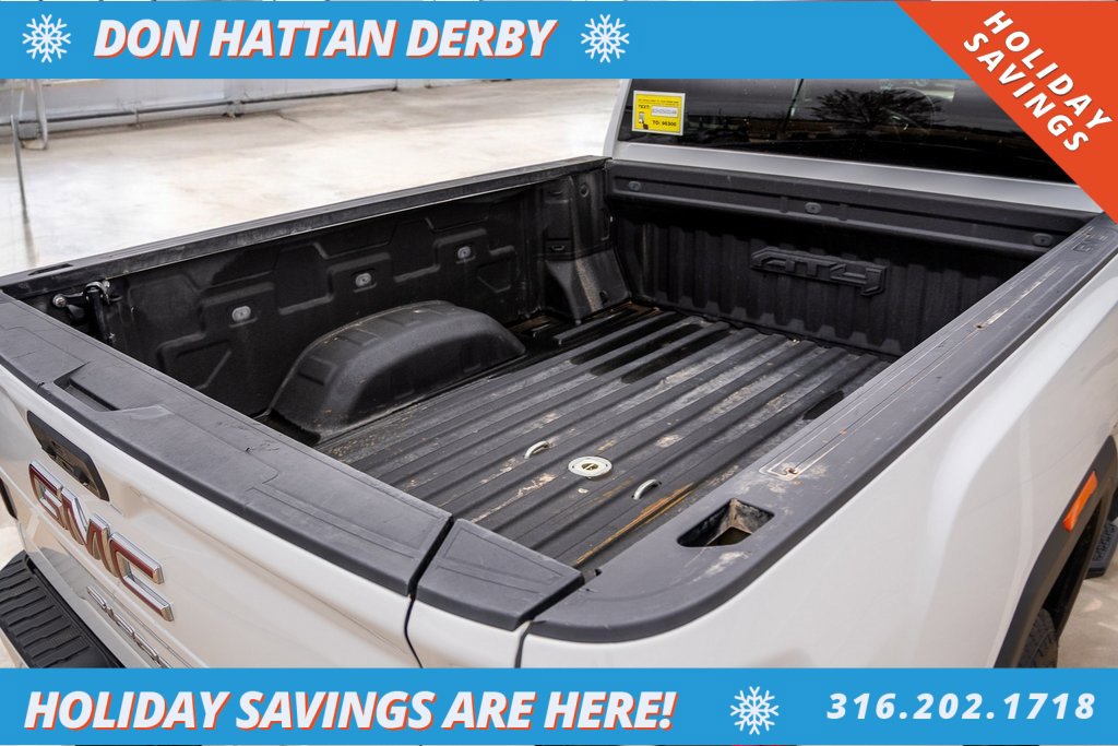 Used 2022 GMC Sierra 2500 AT4 image 32