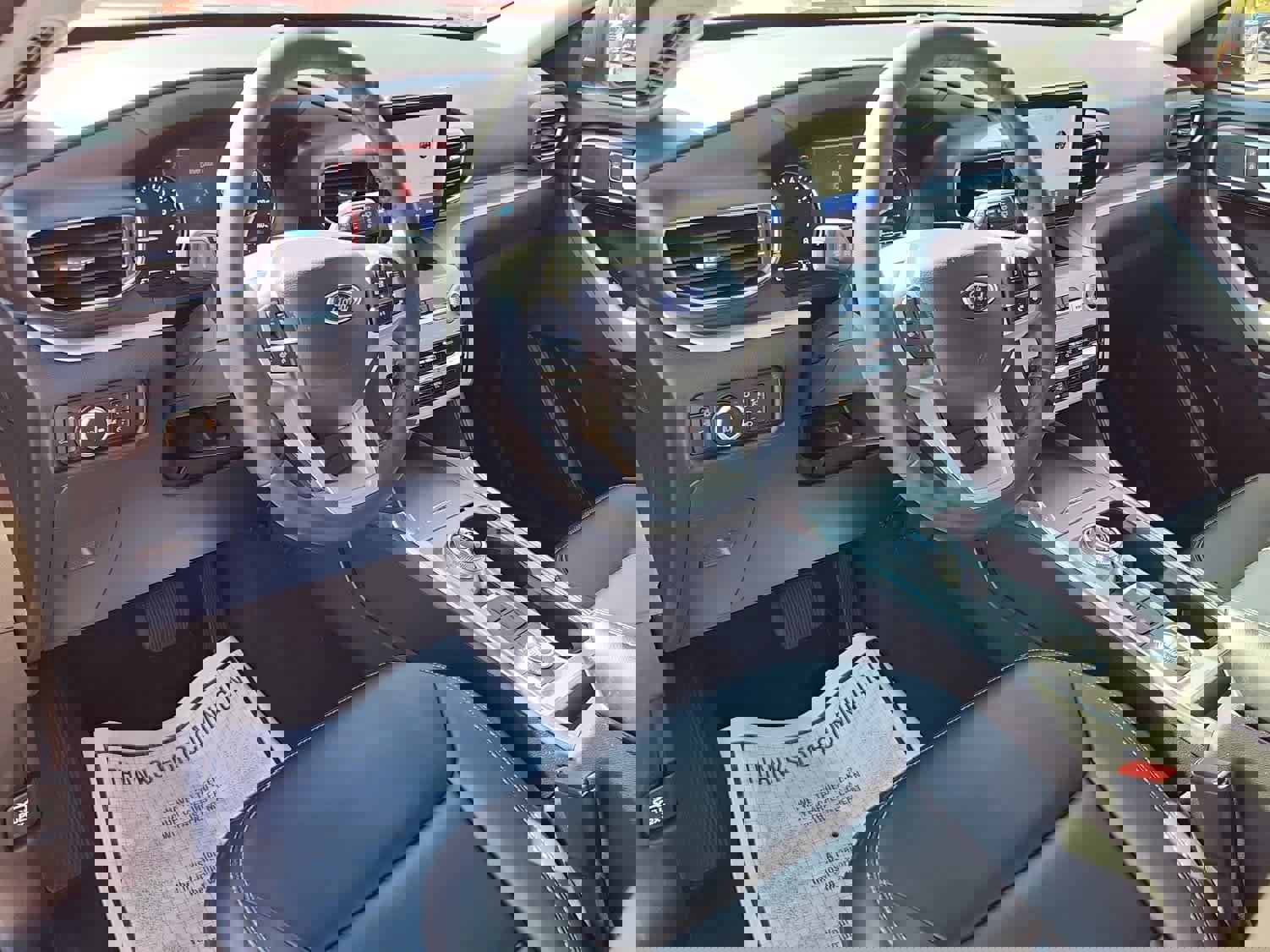 Used 2023 Ford Explorer XLT w/ Equipment Group 202A image 12