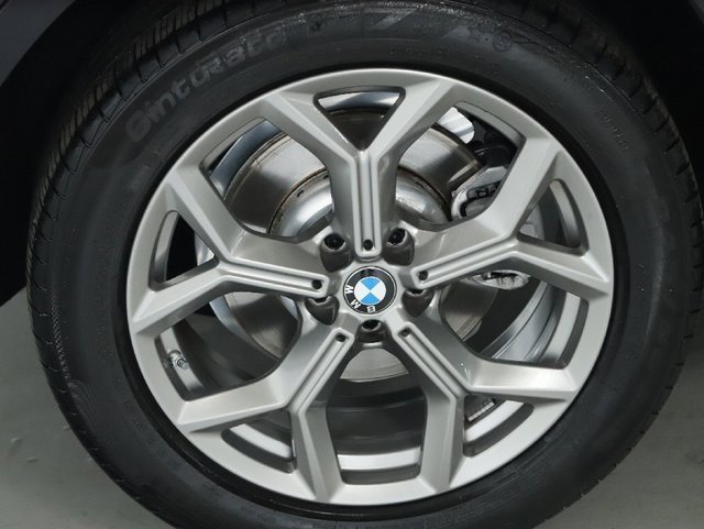 Certified 2024 BMW X3 xDrive30i w/ Premium Package image 12