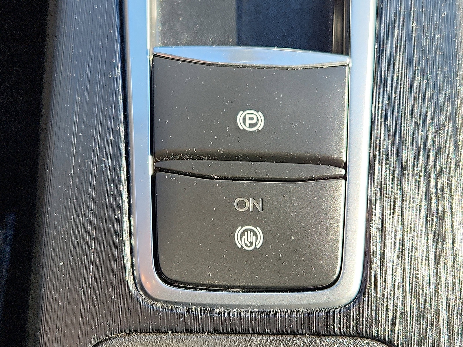 Used 2025 Ford Escape SE image 24