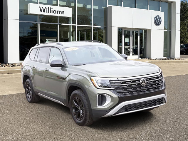 Used 2025 Volkswagen Atlas Peak Edition SE