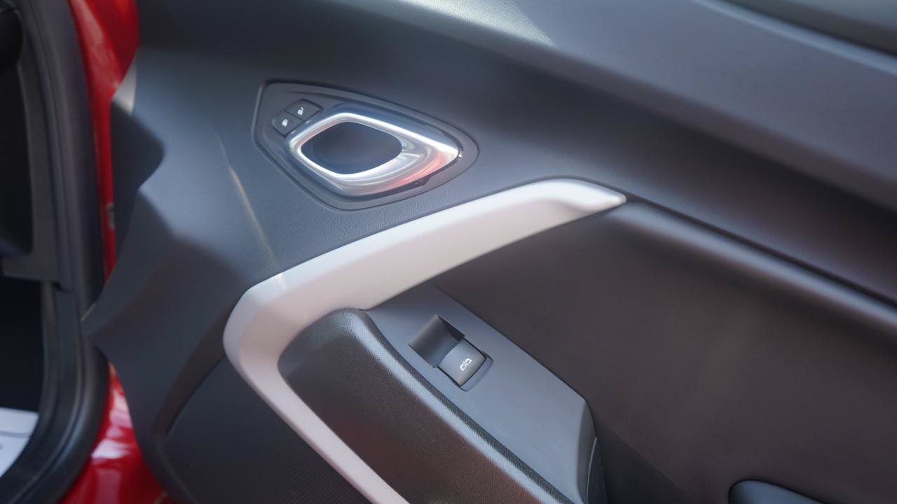 Used 2022 Chevrolet Camaro SS RWD image 44