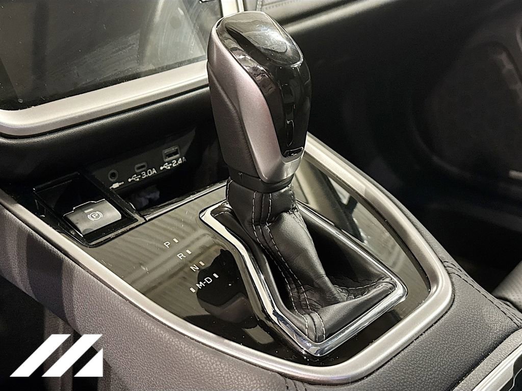 Certified 2025 Subaru Outback Limited image 19
