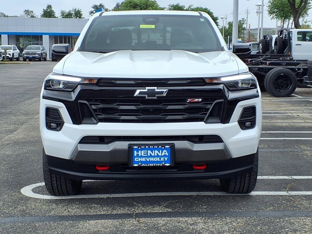 New 2025 Chevrolet Colorado Z71 w/ Technology Package image 2