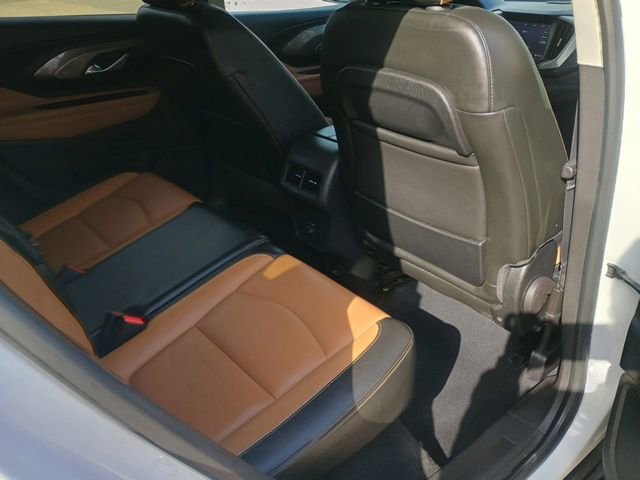 Used 2020 GMC Terrain SLT w/ Preferred Package AWD/4WD image 17