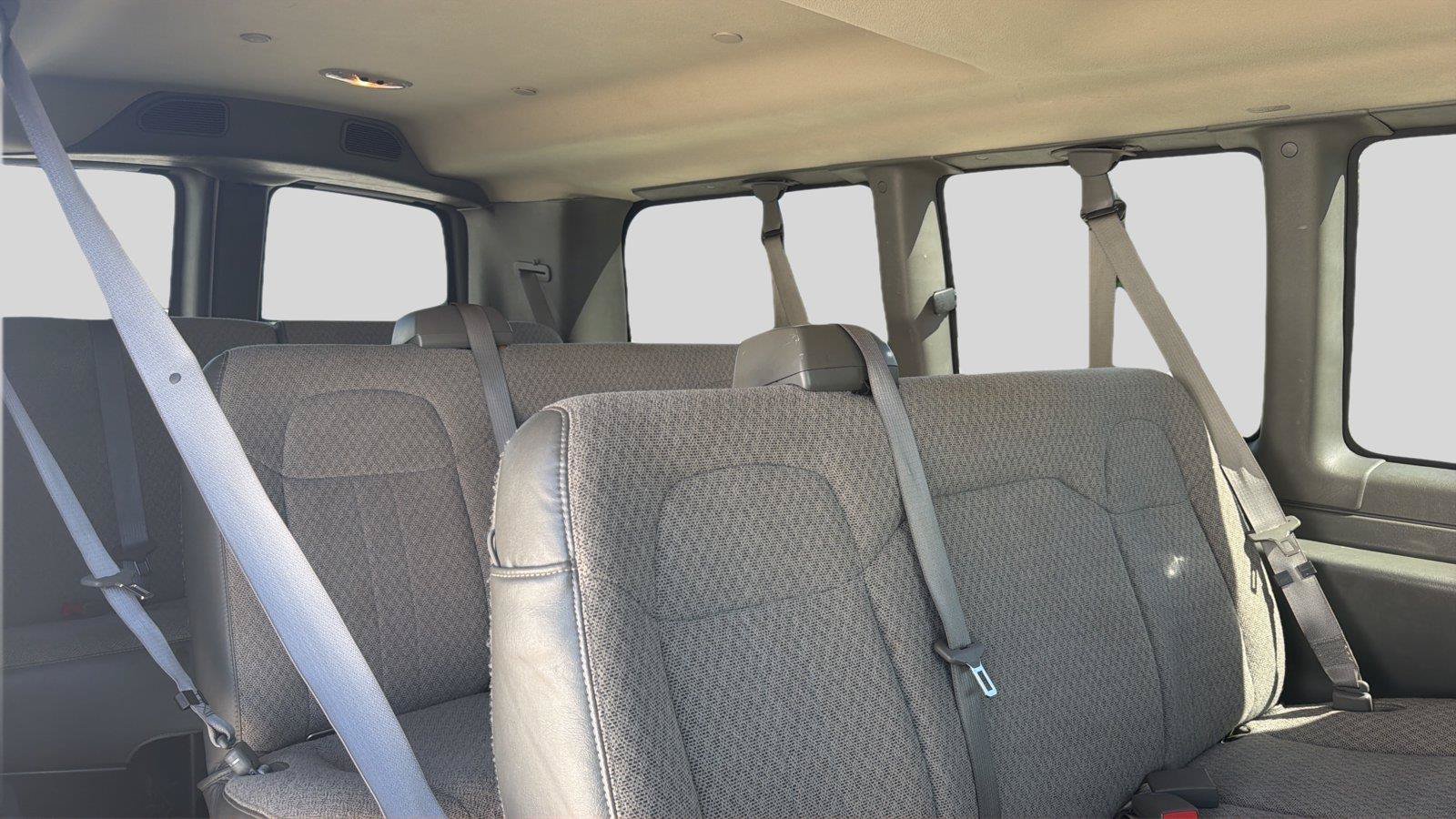 Used 2016 Chevrolet Express 3500 LT w/ LT Preferred Equipment Group RWD image 15