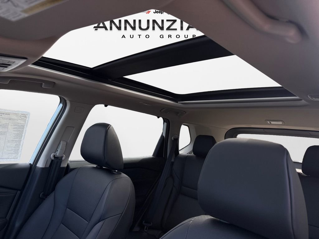 New 2026 Nissan Rogue SV w/ SV Premium Package image 30