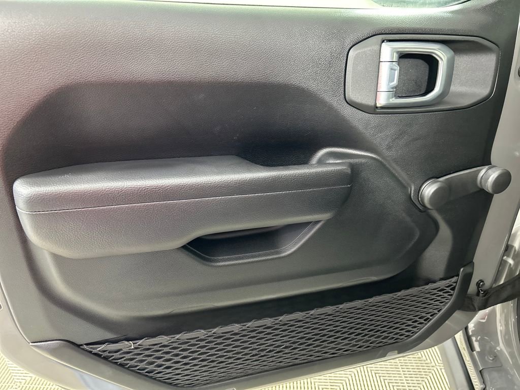 Used 2022 Jeep Wrangler Unlimited Sport image 10