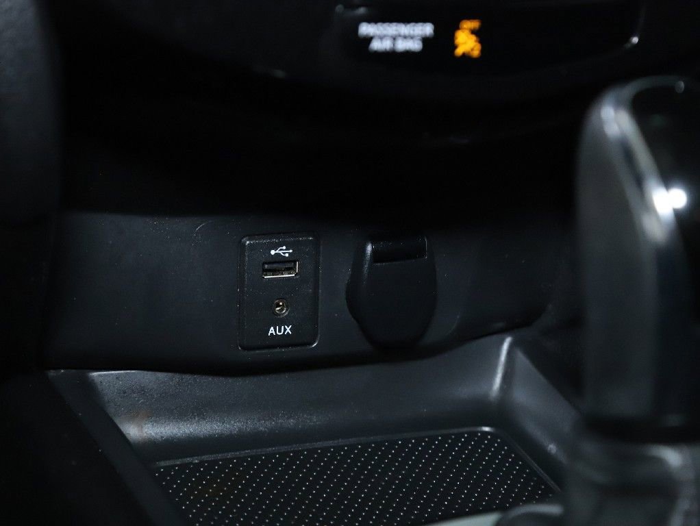 Used 2018 Nissan Rogue Sport S image 25