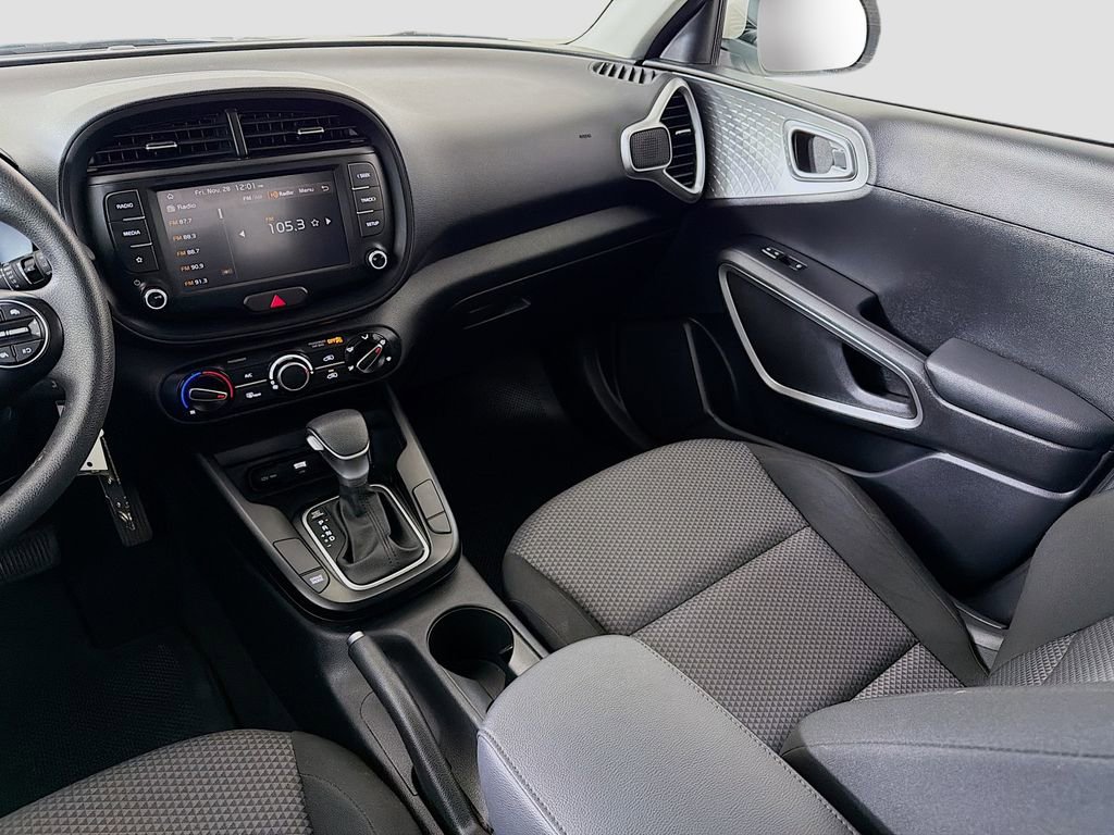 Used 2024 Kia Soul LX w/ Option Group 015 image 24