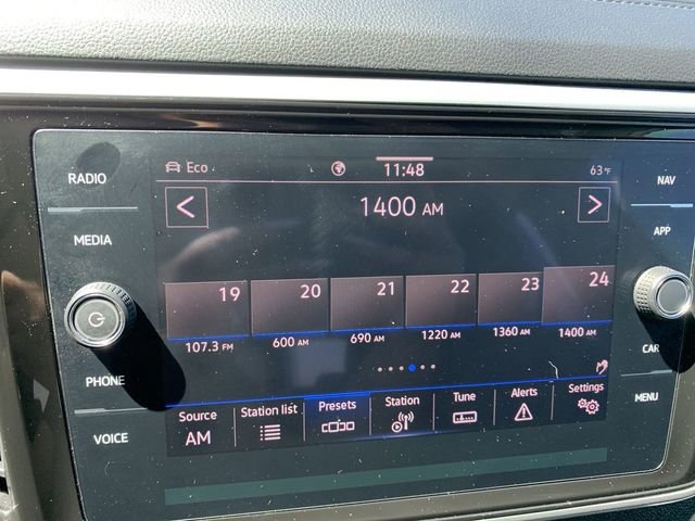 Used 2022 Volkswagen Atlas SEL R-Line AWD/4WD image 24