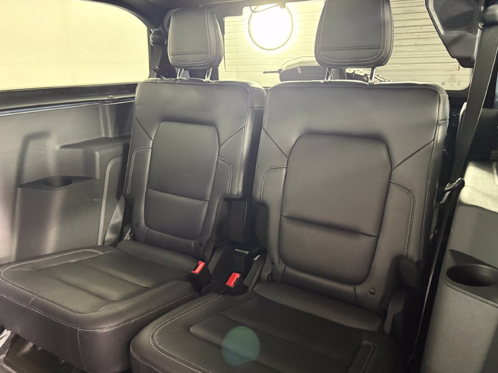Certified 2025 Ford Bronco Badlands AWD/4WD image 26