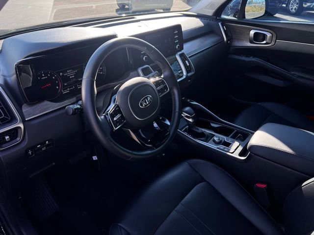 Used 2021 Kia Sorento EX image 14