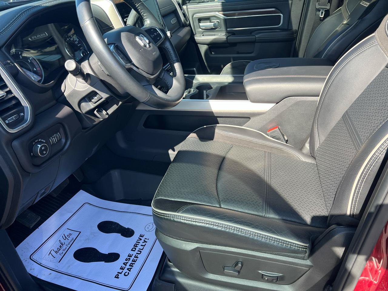 Used 2023 RAM 2500 Laramie AWD/4WD image 10
