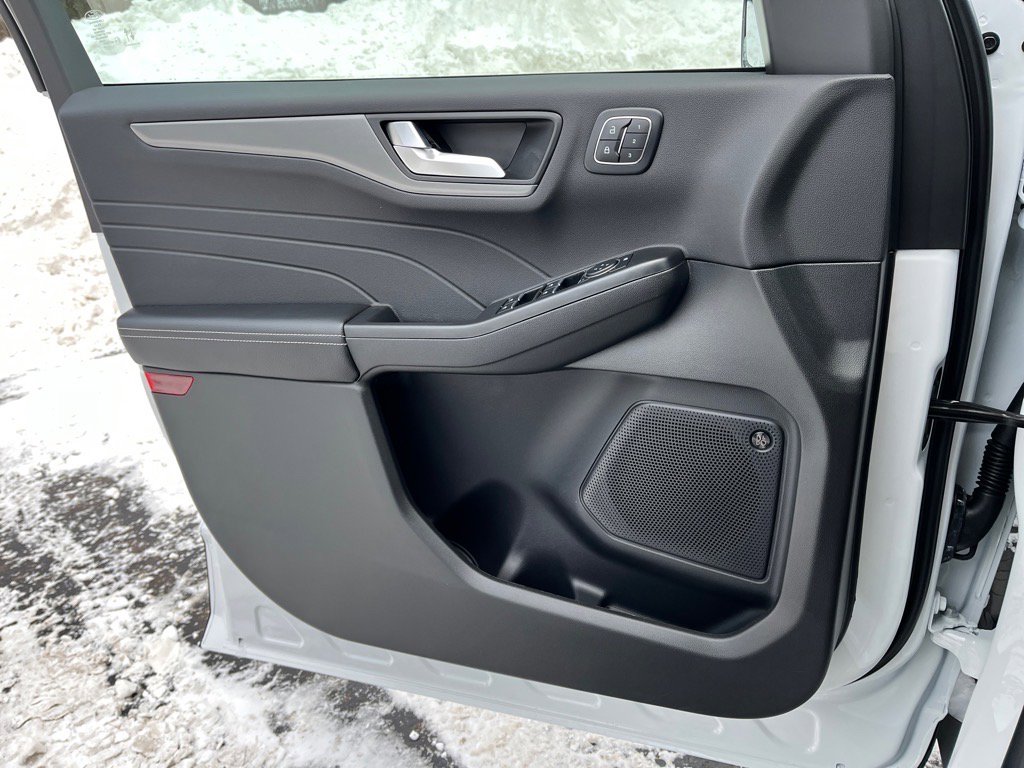 New 2026 Ford Escape Active w/ Active Premium Tech Pack image 14