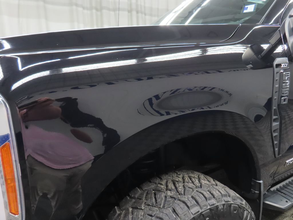 Used 2023 Ford F250 XLT w/ XLT Premium Package AWD/4WD image 56