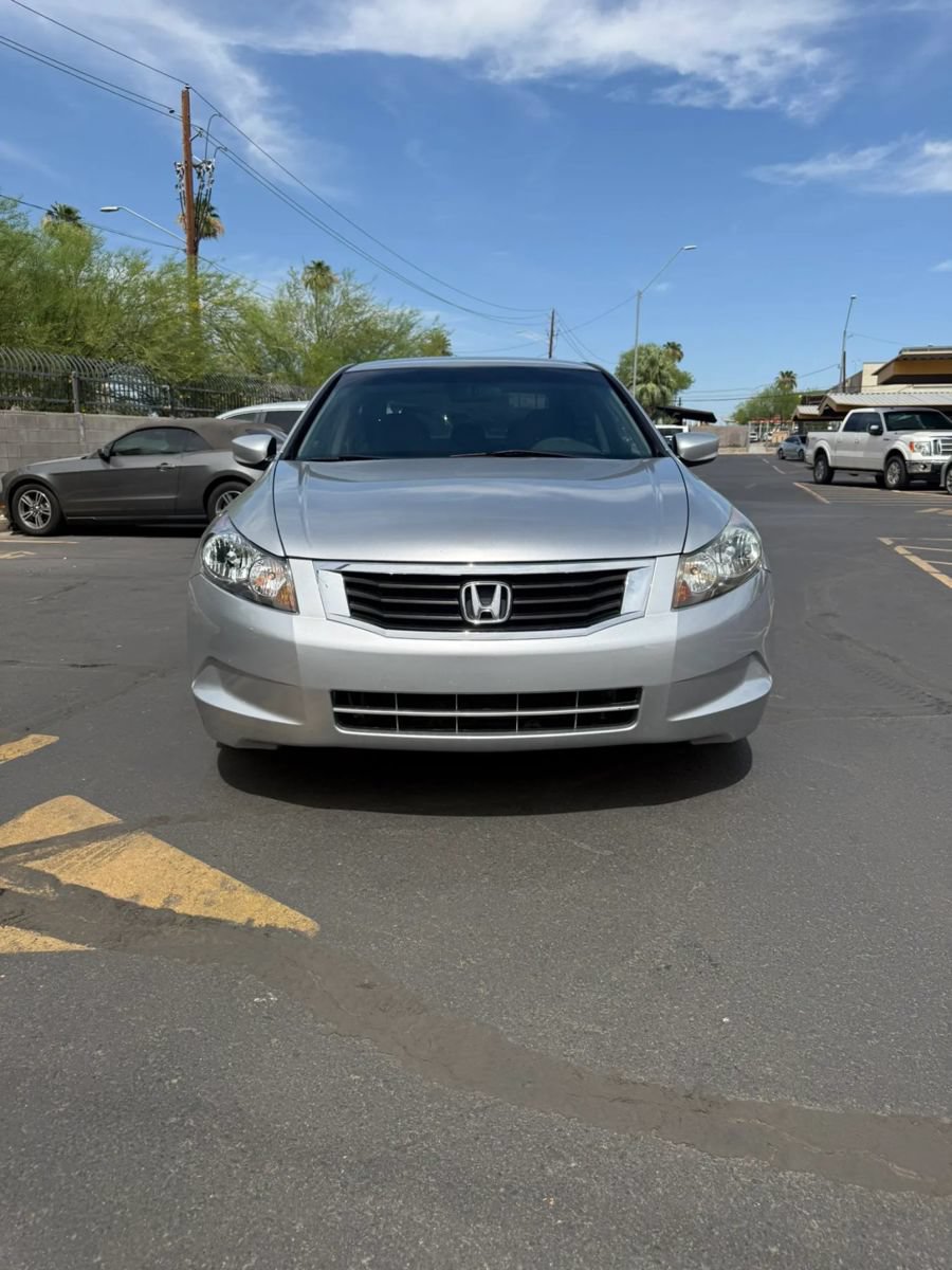 Used 2010 Honda Accord LX image 2