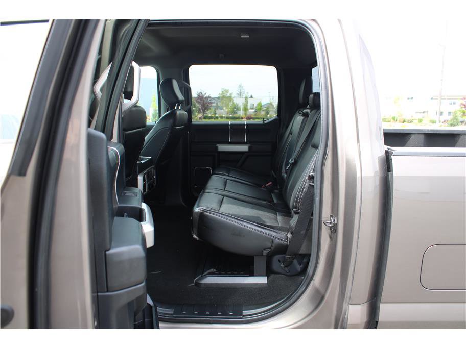 Used 2020 Ford F350 Lariat w/ Lariat Value Package AWD/4WD image 12