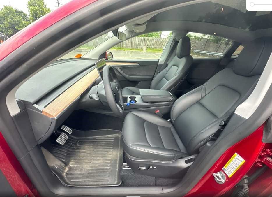 Used 2025 Tesla Model Y Performance AWD/4WD image 7