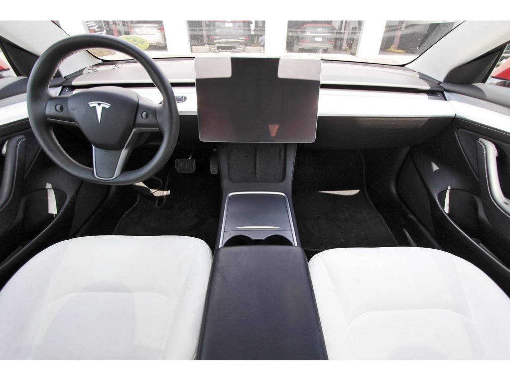 Used 2022 Tesla Model 3 Long Range AWD/4WD image 8