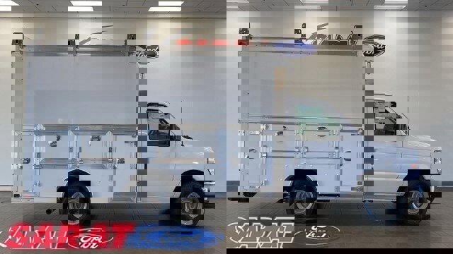 New 2026 Ford E-350 and Econoline 350 Super Duty w/ Power Equipment Group image 1