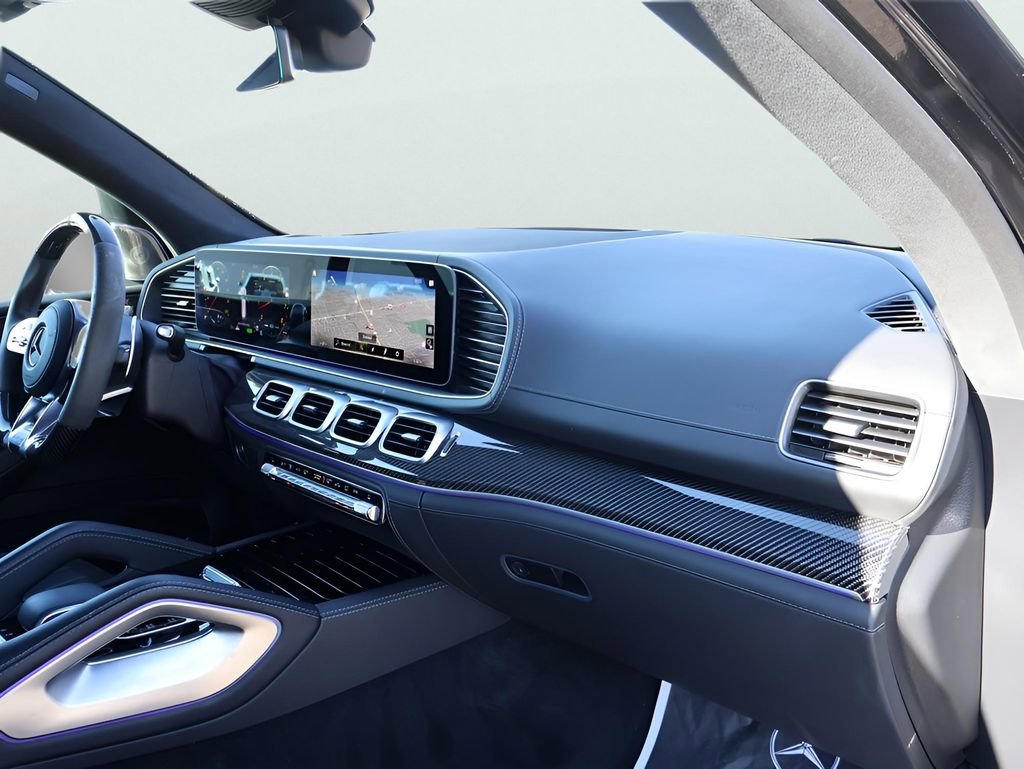 Certified 2023 Mercedes-Benz GLS 63 AMG 4MATIC image 11