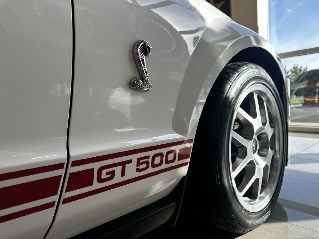 Used 2008 Ford Mustang Shelby GT500 RWD image 36
