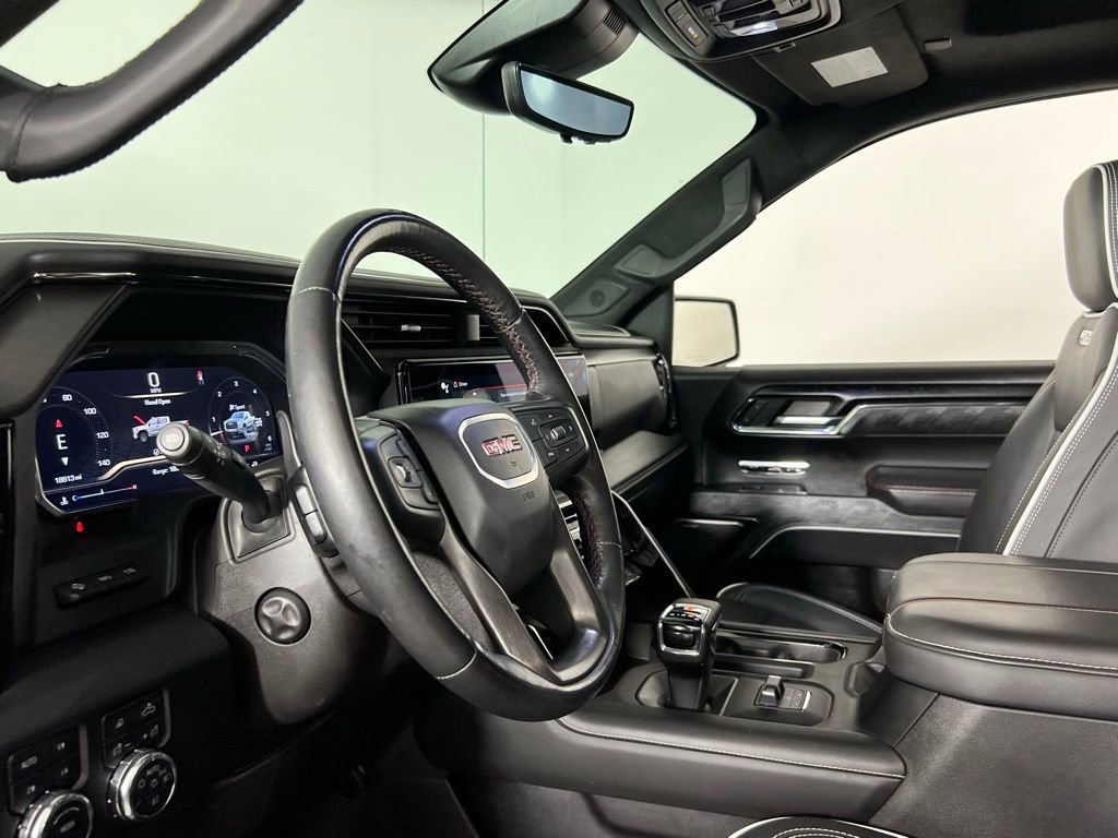 Used 2024 GMC Sierra 1500 AT4X image 23