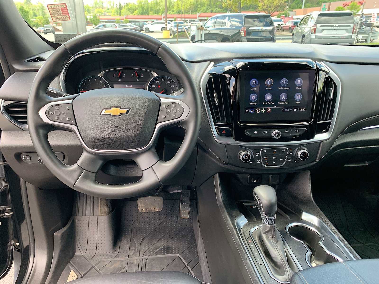 Certified 2023 Chevrolet Traverse LT w/ LPO, Floor Liner Package AWD/4WD image 19