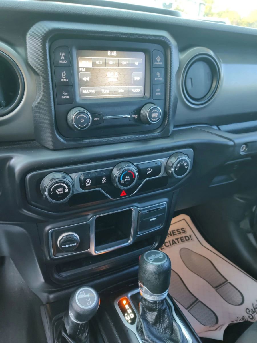 Used 2018 Jeep Wrangler Unlimited Sport image 24